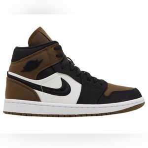 Jordan 1 Mid Se Olive Toe sz 7.5